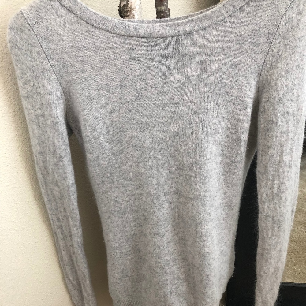 Women's Cashmere Sweater